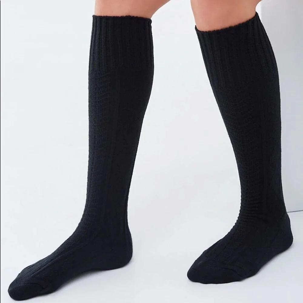 Cable Knit Knee Socks